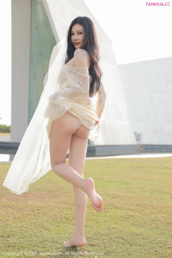 尹甜甜  [XiuRen]高清写真图 2023.02.22 No.6303 尹甜甜 万宁旅拍第20张图片